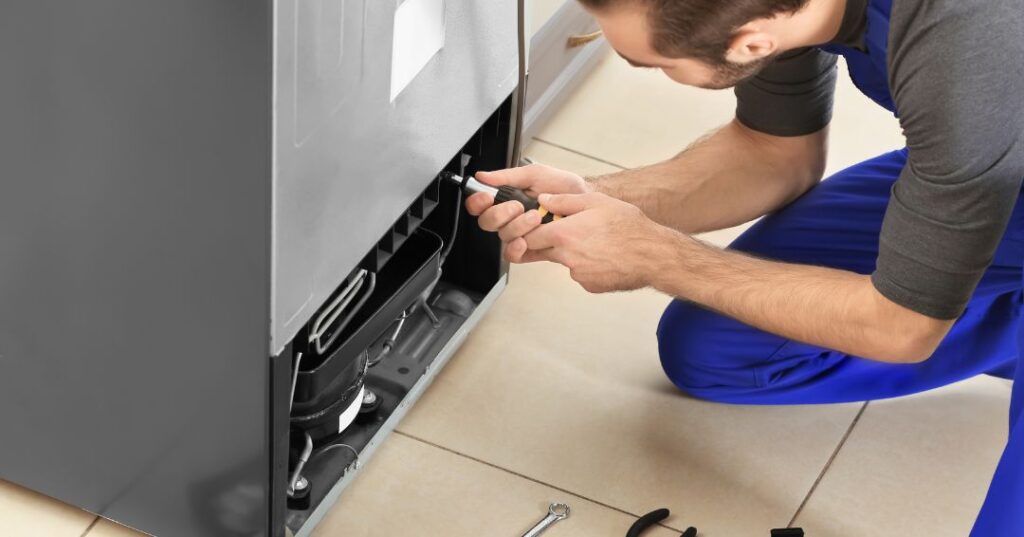 Conserto de Freezer em Gravataí | Assistência Perto de Mim Limpeza de dreno e sistema de ventilação