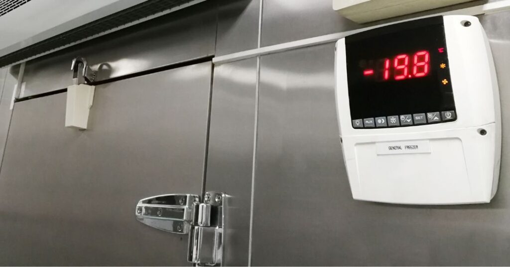 Conserto de Câmara Fria em Gravataí | Assistência Perto de Mim Temperatura desregulada ou fora do padrão